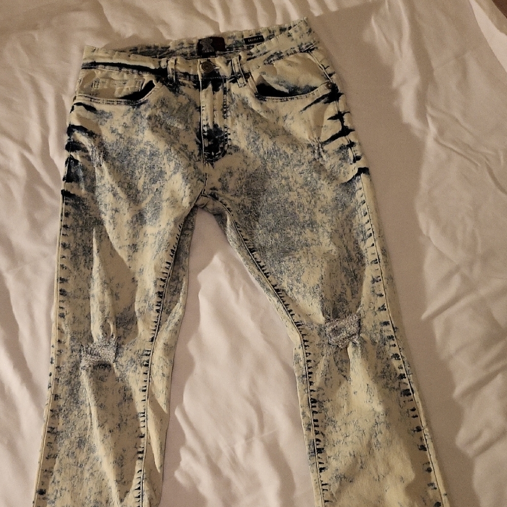 Stylish Distressed Blue and White Men's Jeans